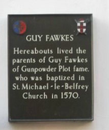 guy fawkes sign small